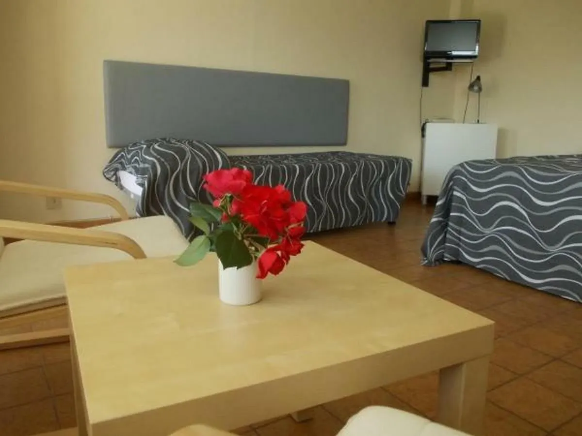 Aparthotel Residence La Carruba Diano Marina