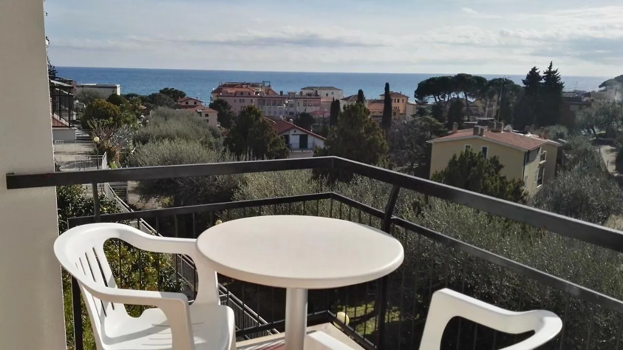 *** Aparthotel Residence La Carruba Diano Marina Italië