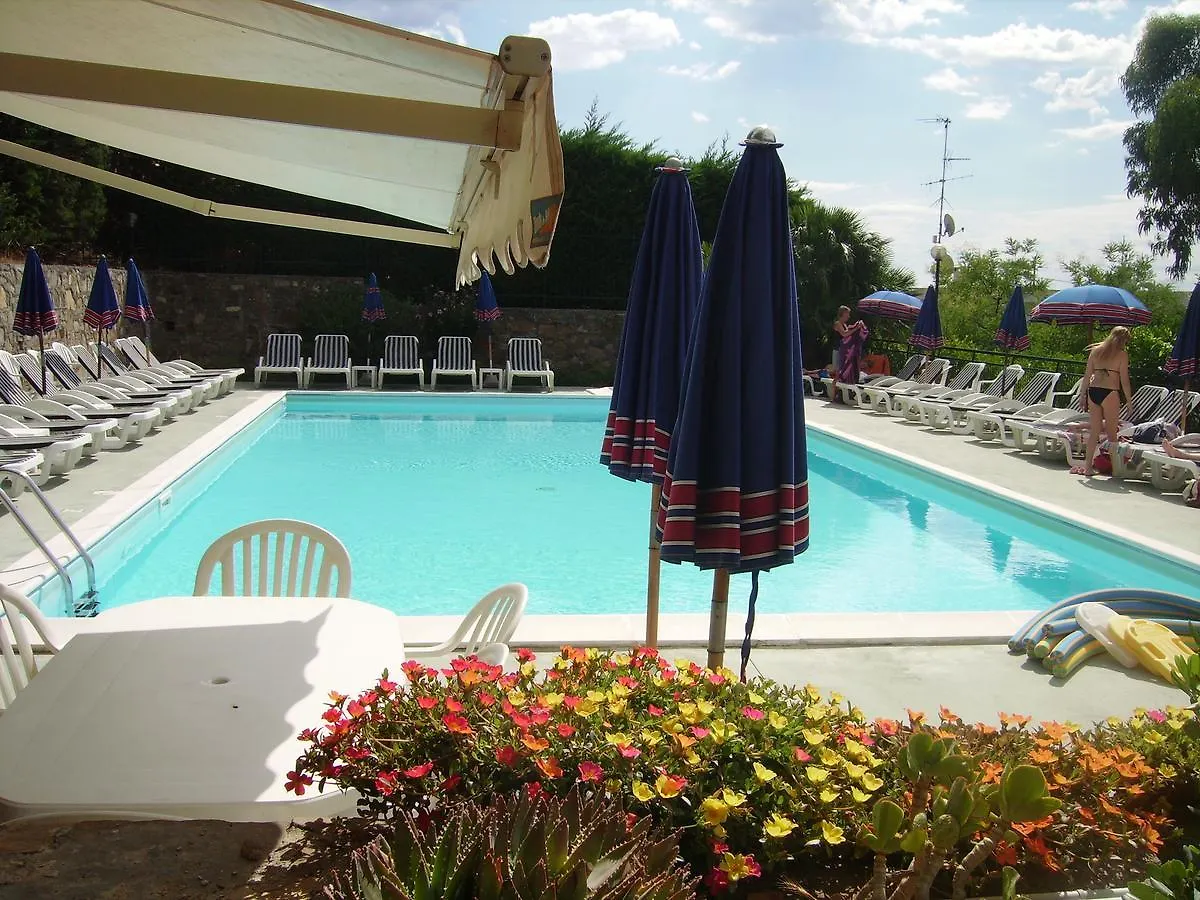 Aparthotel Residence La Carruba Diano Marina