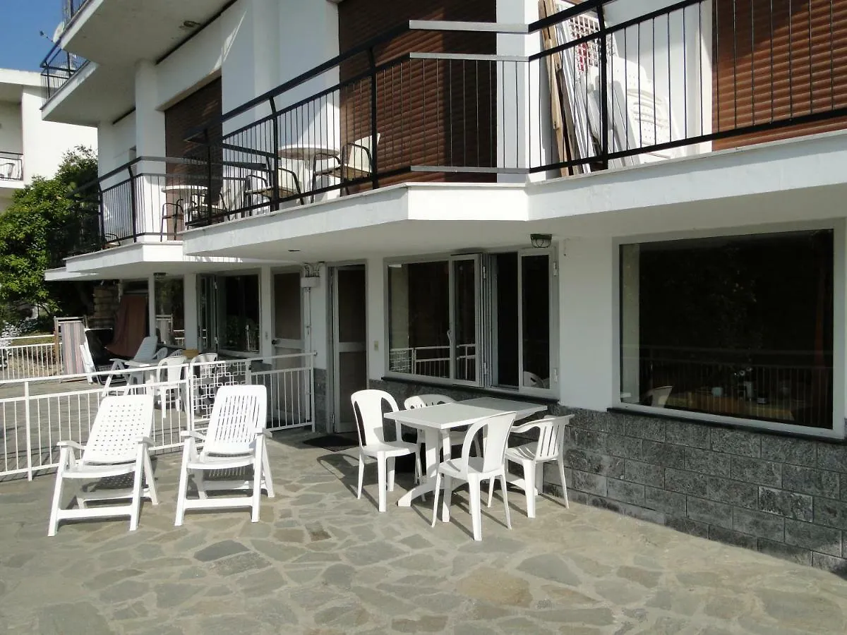 Residence La Carruba Diano Marina Aparthotel